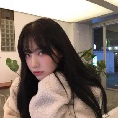 娱乐吃瓜酱头像女生图片,揭秘网红头像背后的时尚魅力 第3张 娱乐吃瓜酱头像女生图片,揭秘网红头像背后的时尚魅力 第3张